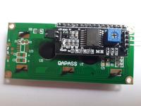Sluit de interface module aan op het LCD Sluit de interface module aan op het LCD